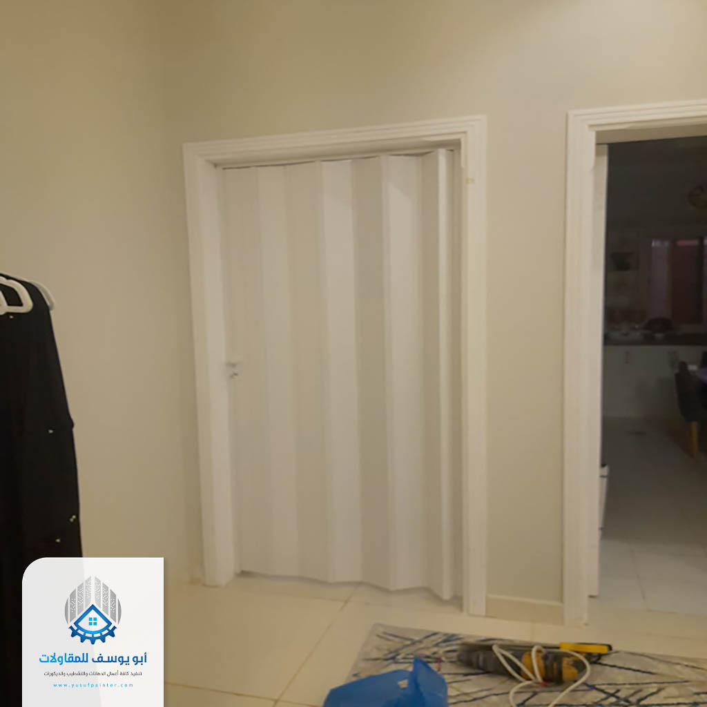 باب اكورديون للحمام الرياض
